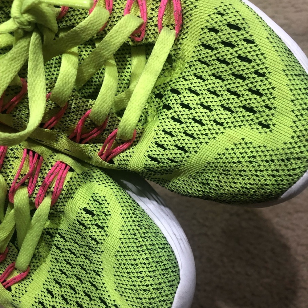 BOGO Nike Running Shoes Neutral Ride - Picture 3 of 5